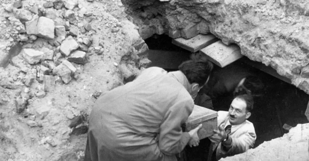 The first archive box is recovered from the ruins of the Warsaw Ghetto in Warsaw.