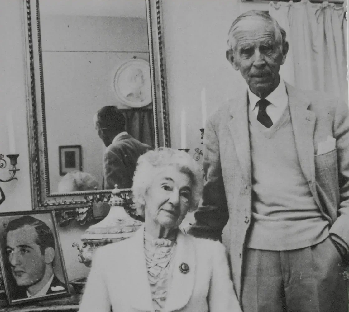 Mamma Maj och Fredrik von Dardel.