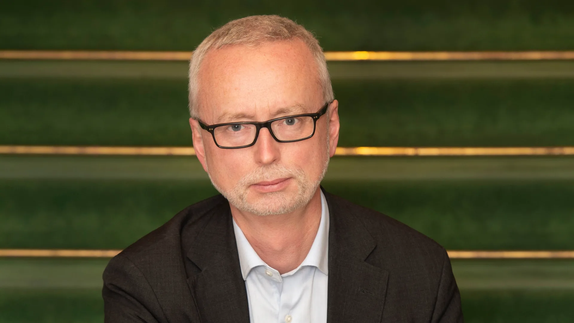 Porträtt av Dick Harrison