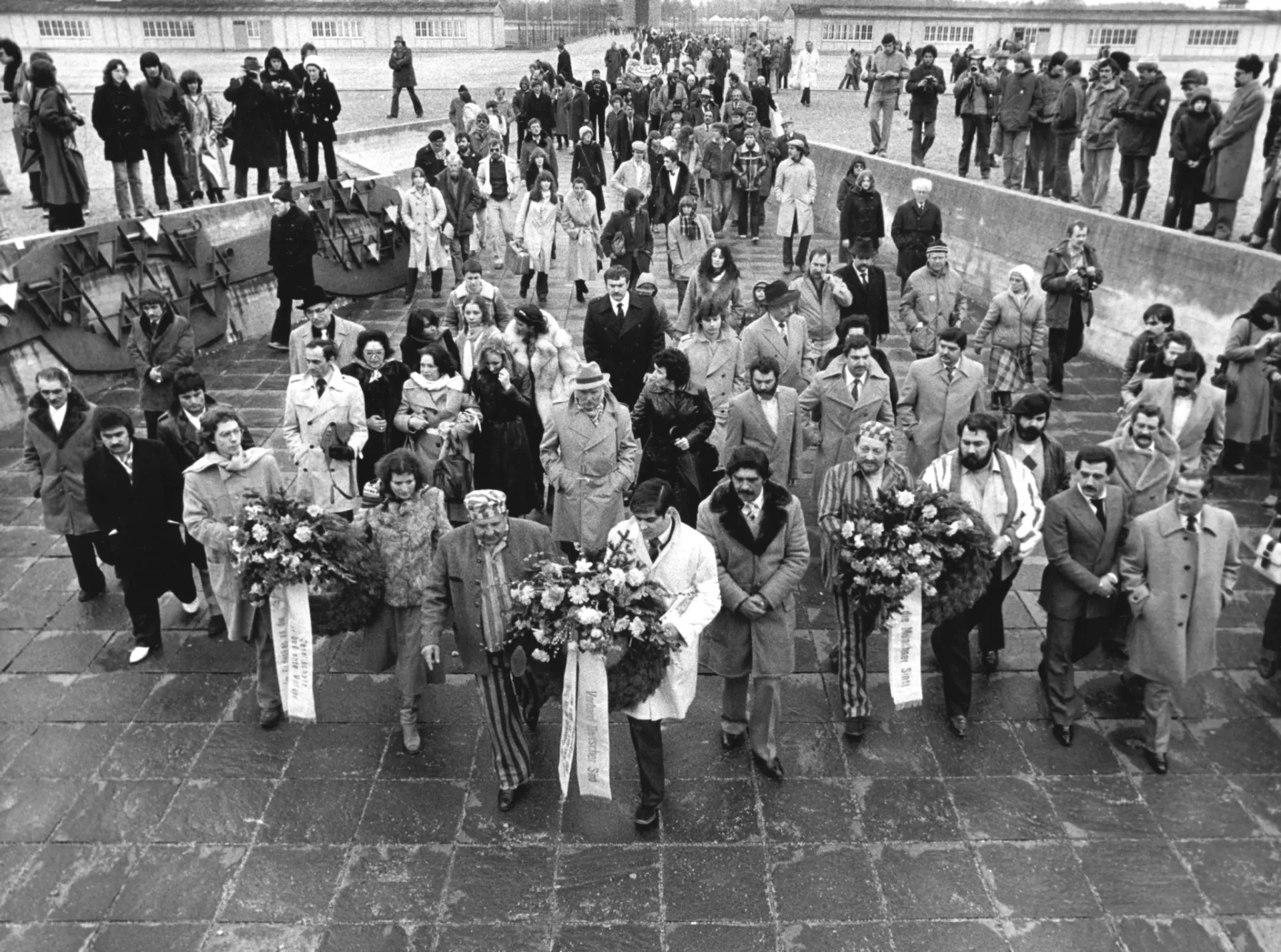 Minnesmöte i Dachau 1980.